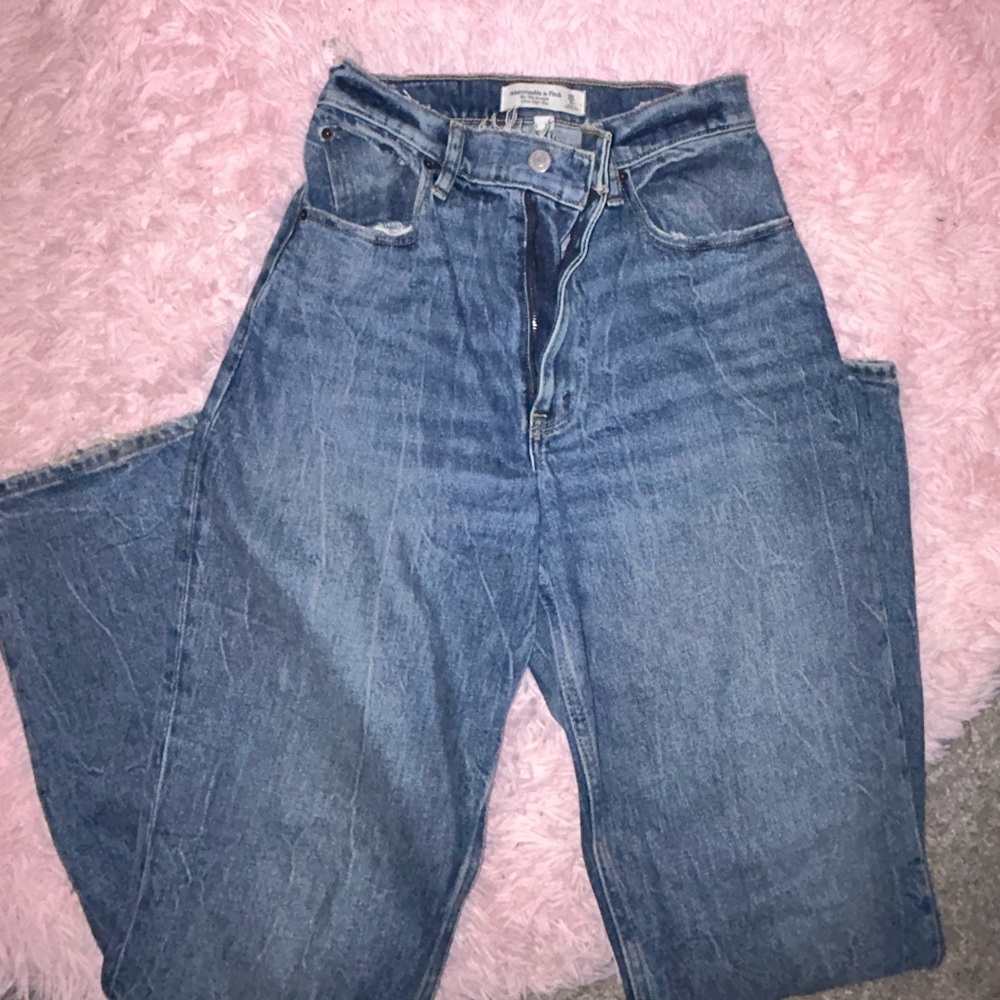 Abercrombie 90s straight ultra high rise jeans curve love 26R